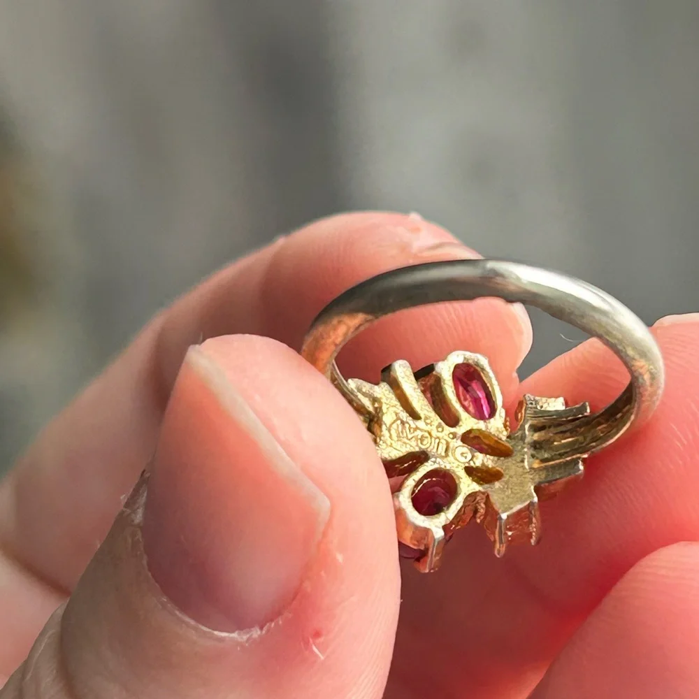 4/$50 Elegant Gold and Pink Gemstone Ring size 4 1/2 - Picture 7 of 9